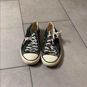 Black converse